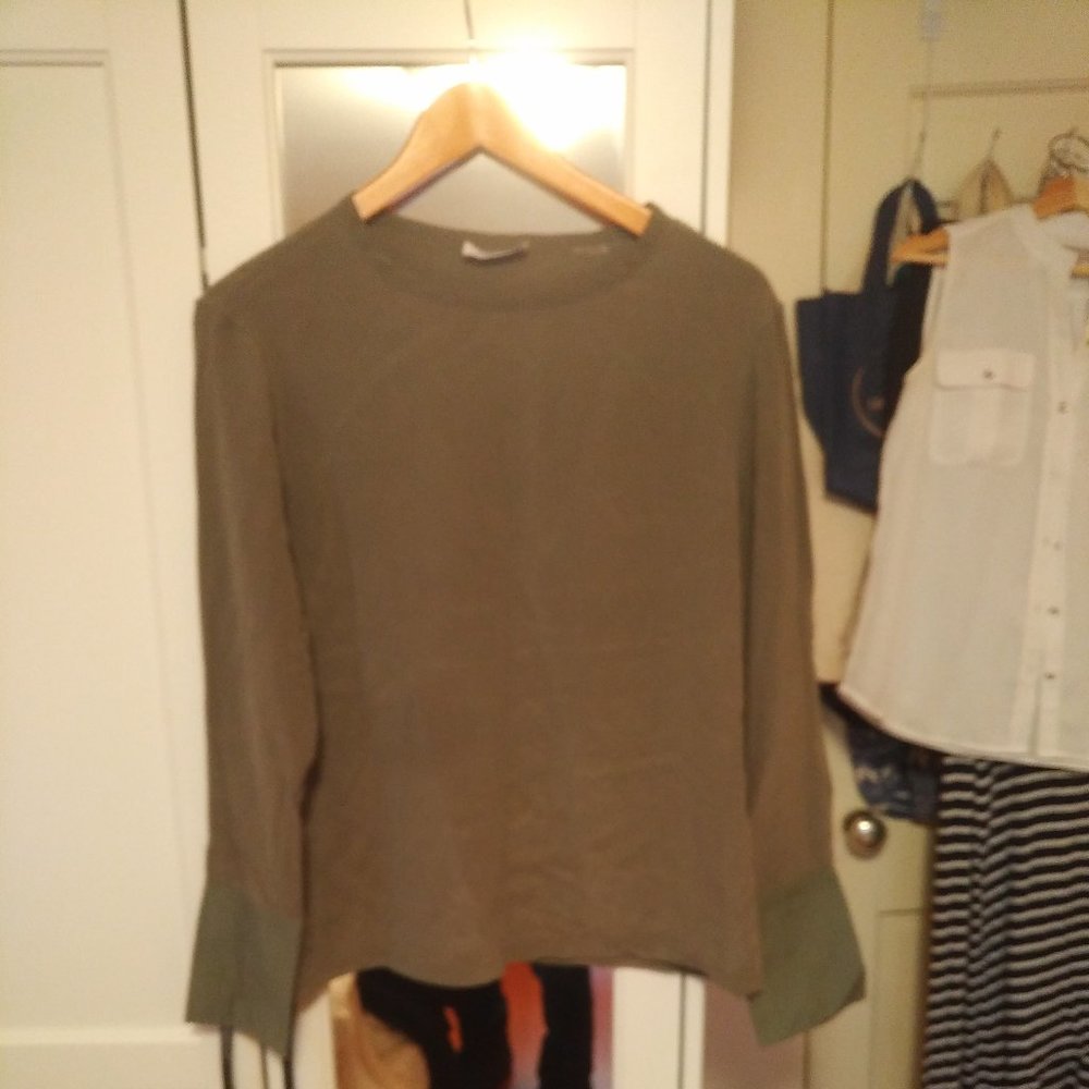 olive equipmentfemme xs shirt